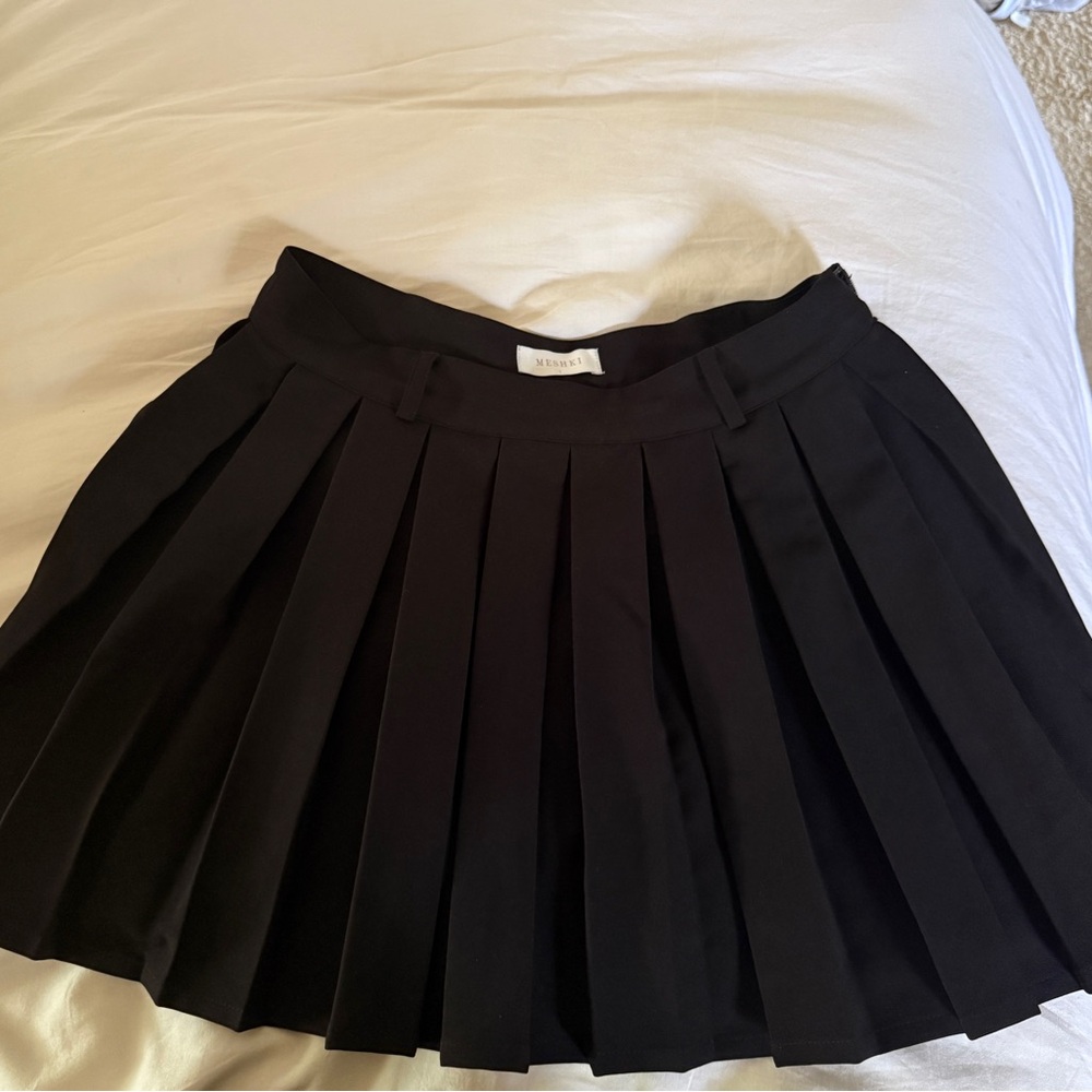 Meshki Black Mini Pleated Skirt